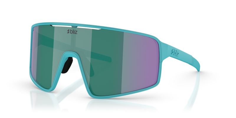 P001